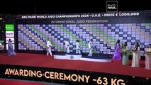 suivez le grand chelem de judo à abu dhabi, jour 2 : une journée marquée par un élan doré spectaculaire pour le pays hôte. résultats, moments forts et performances à ne pas manquer.