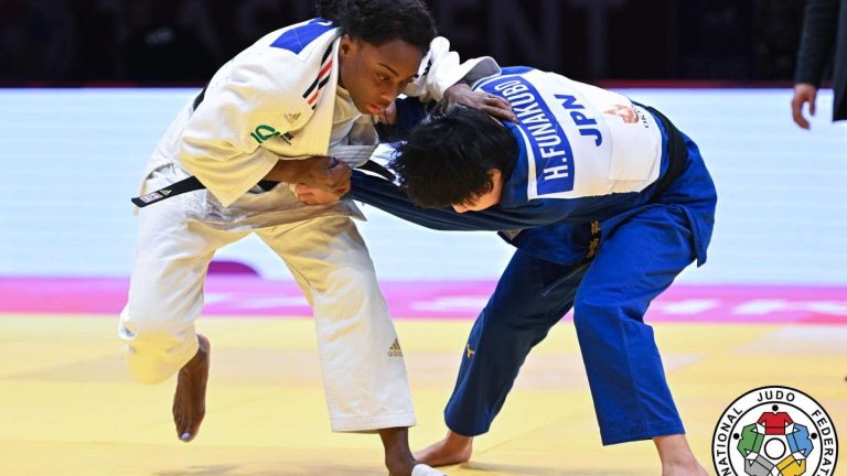 revivez le jour 2 du grand chelem de judo à abu dhabi avec un élan doré pour le pays hôte, des combats intenses et des moments forts à ne pas manquer.
