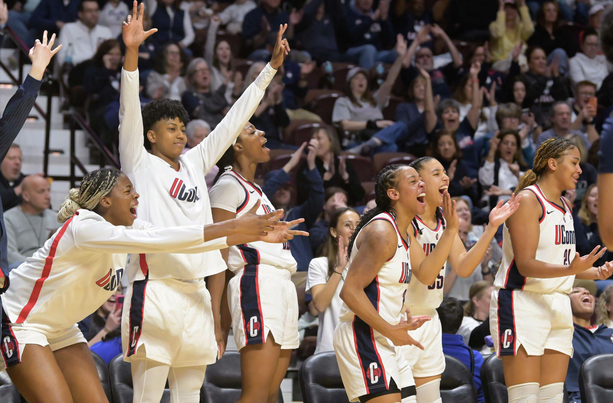 découvrez la chaîne, l'heure et le programme complet du match féminin uconn vs villanova pour ne rien manquer de cette rencontre passionnante.