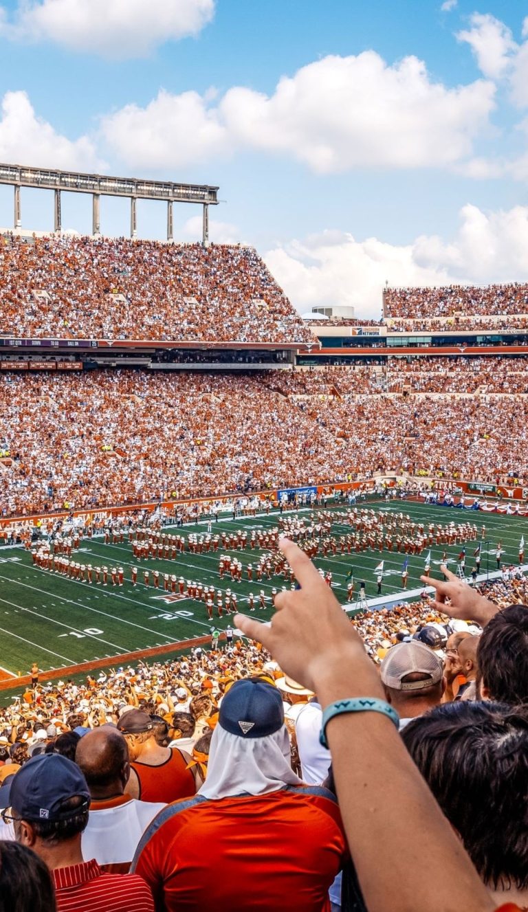 découvrez l'heure de début du match entre ole miss et texas pour ne rien manquer de cette confrontation palpitante.