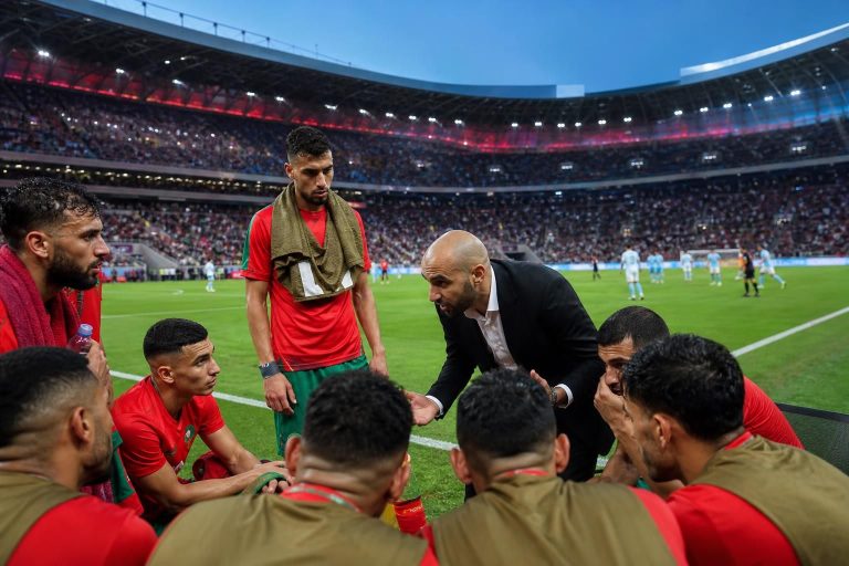 suivez la coupe du monde 2026 en direct : à la mi-temps, le maroc peine face à un adversaire dominateur et tente de trouver la stratégie pour renverser la situation.