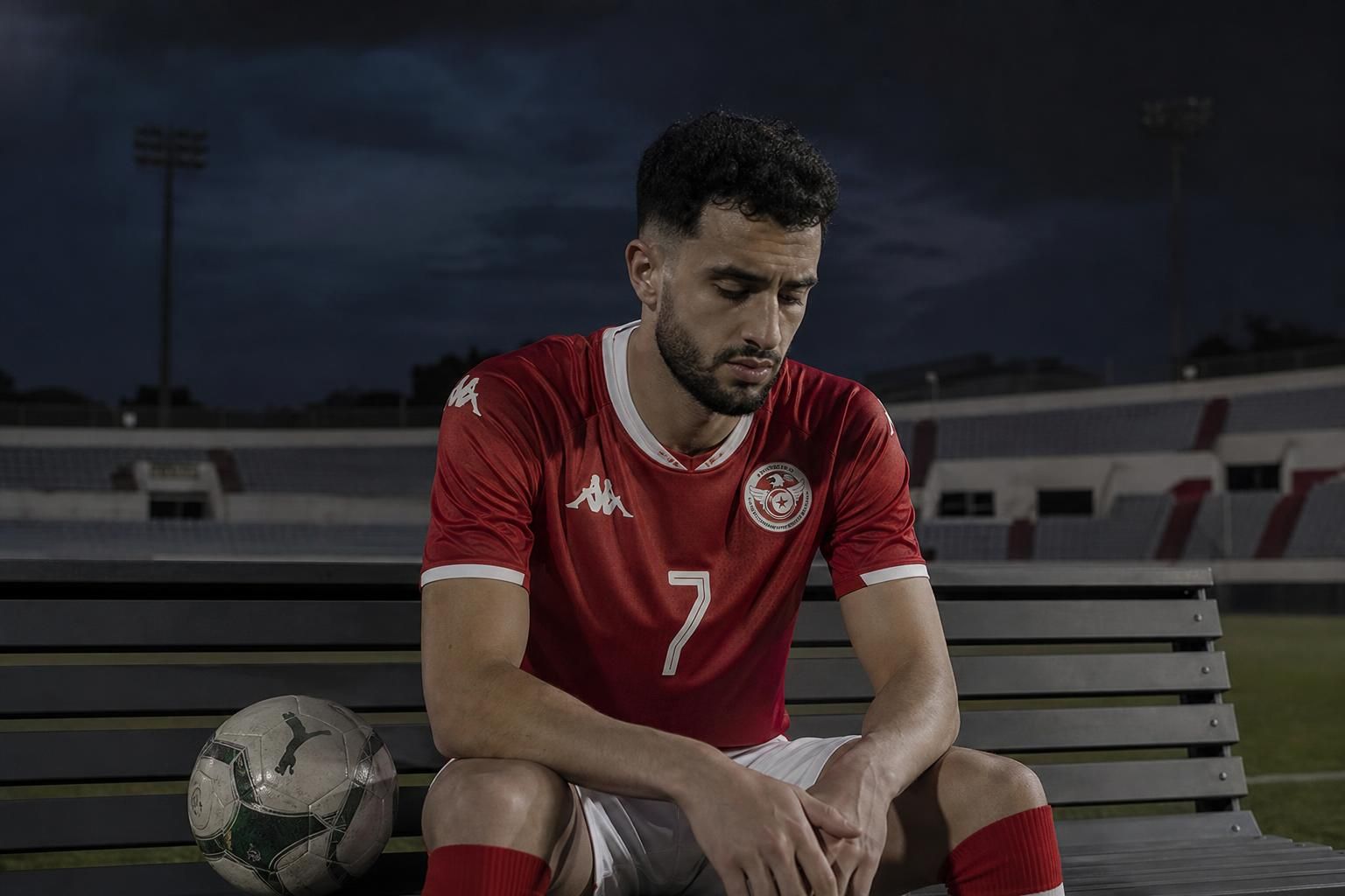 omar artan, absent de la coupe du monde, partage ses difficultés actuelles alors qu'il se prépare pour la supercoupe d’europe.